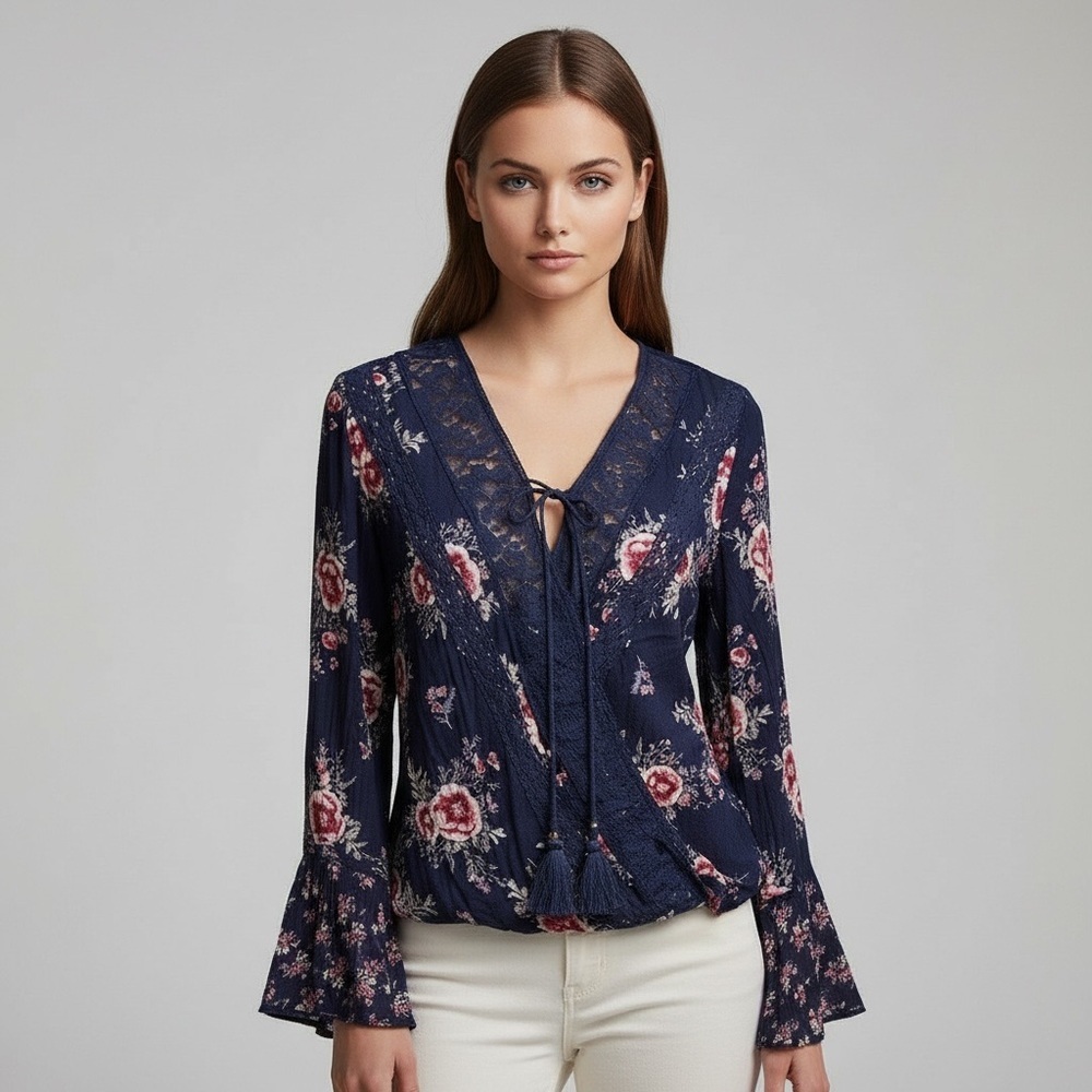 🌻Altar'd State Purple Floral Bohemian Blouse with Bell Sleeves Size Small